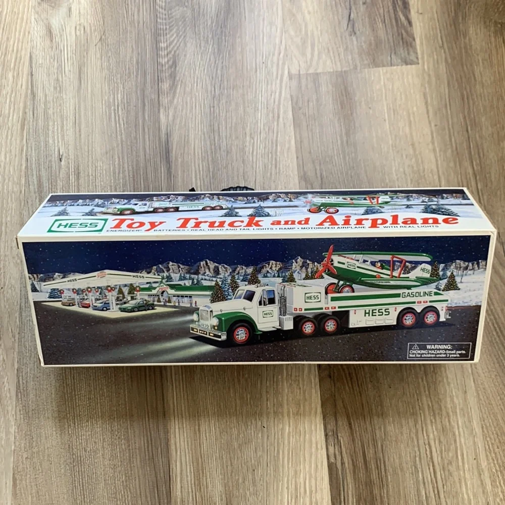 New 2002 Hess Gas Station Holiday Toy Truck & Airplane Air Plane Vintage NRFB